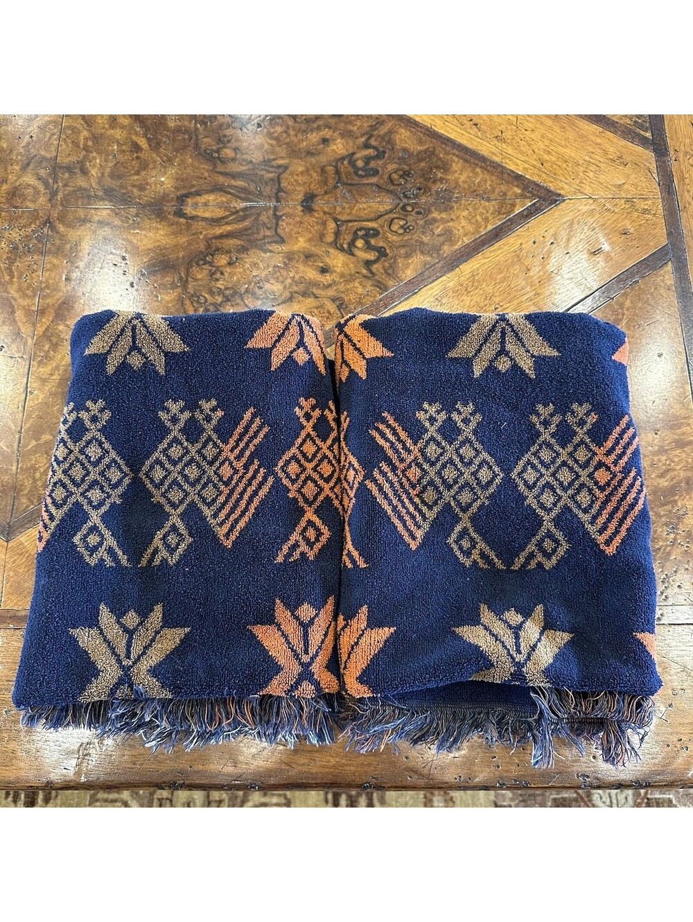 Vintage 1970s FIELDCREST Bath Towels Set of 2 Cotton Faced Chicken 44" x 25"
